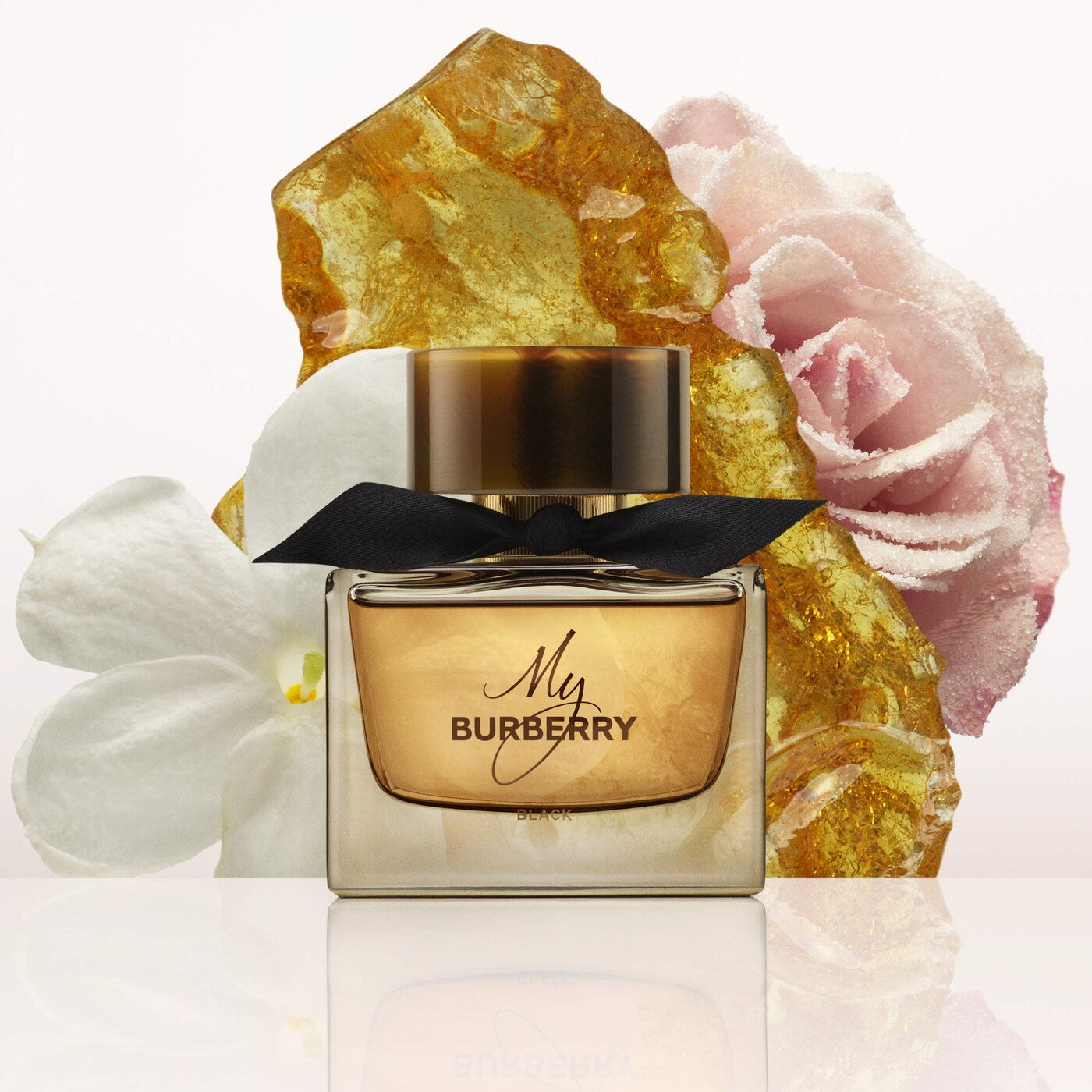 Burberry My Burberry Black Eau de Parfum with Jasmine and Amber 50ml/90ml