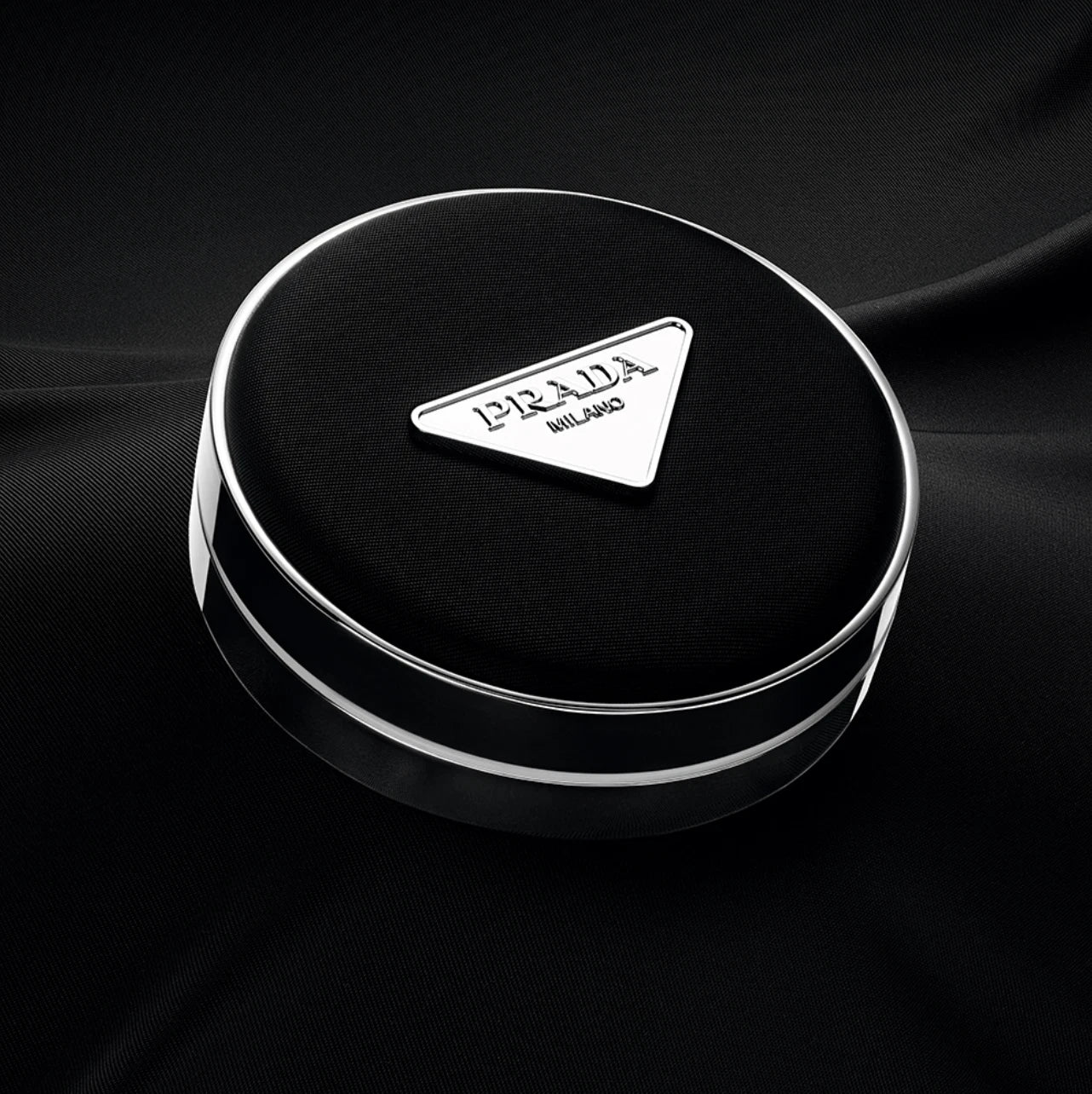 Prada Reveal Mesh Cushion Foundation SPF 50+ PA+++ 5g